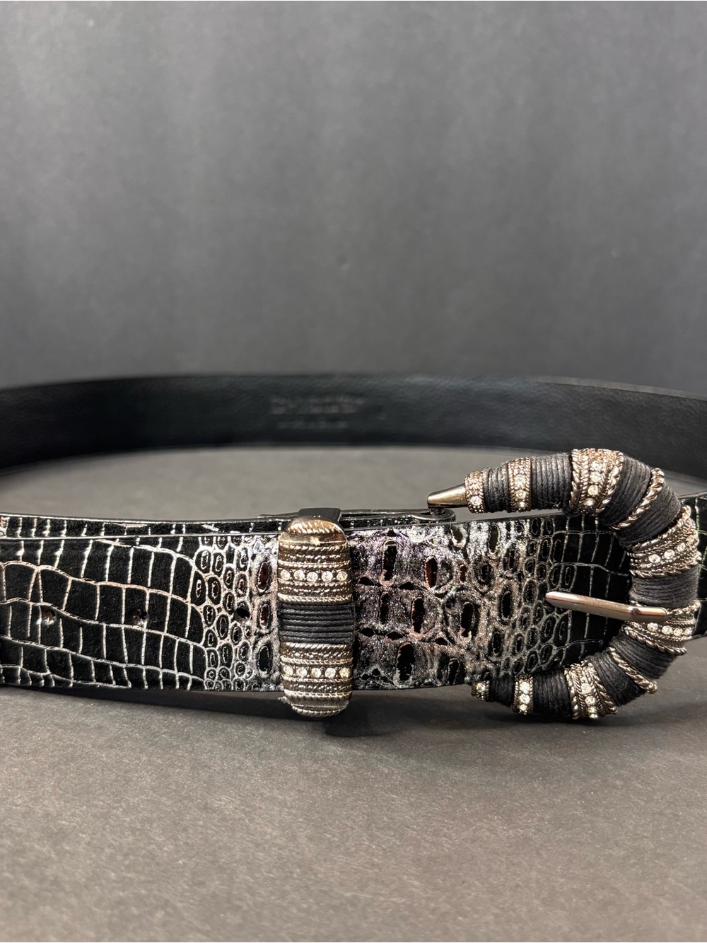 CHICO'S Black Silver Reptile Metal Rhinestone Buckle Womens Belt Sz Large - Picture 2 of 7
